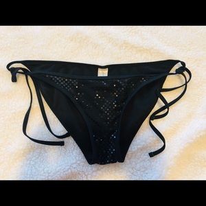 🚨FLASH SALE🚨Forever 21 Bikini Bottom